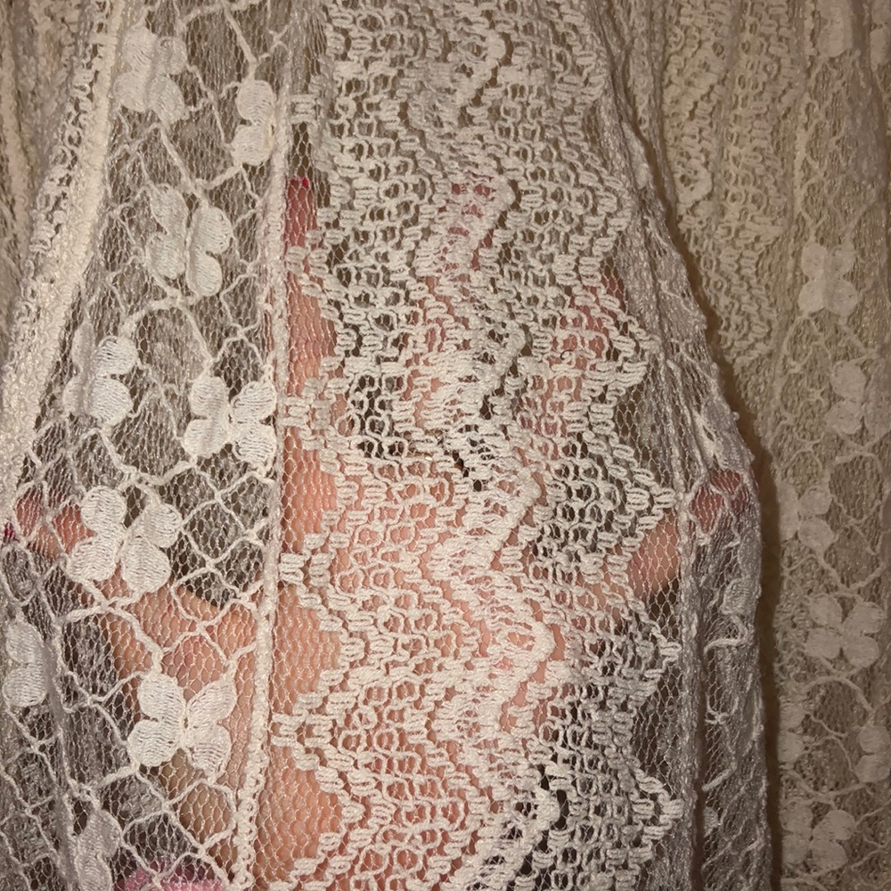 Top - Picture 2 of 3